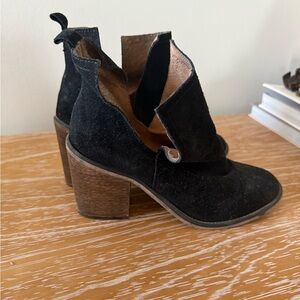 Black Suede Block Heel Ankle Booties